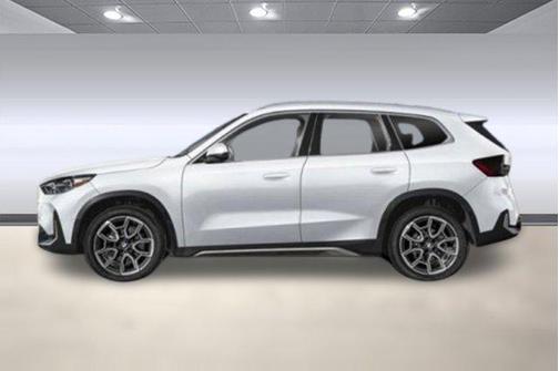 Alpine White 2025 BMW X1 xDrive28i