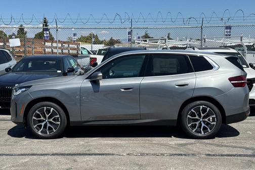 Skyscraper Gray Metallic 2025 BMW X3 30 xDrive