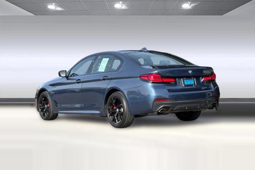 Arctic Race Blue Metallic 2023 BMW 530e Base