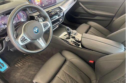 Arctic Race Blue Metallic 2023 BMW 530e Base