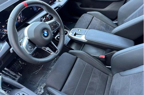 2025 BMW X1 M35i