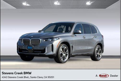 Skyscraper Grey Metallic 2026 BMW X5 xDrive40i