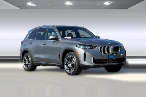 Skyscraper Grey Metallic 2026 BMW X5 xDrive40i