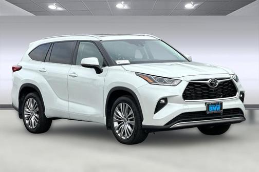 2022 Toyota Highlander Platinum