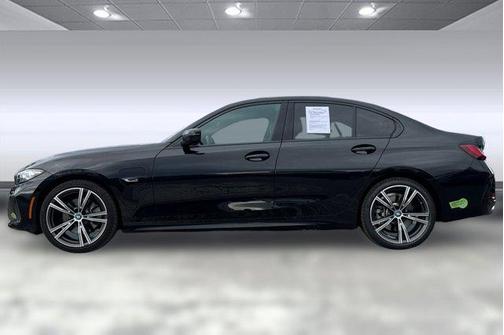 2023 BMW 330e Base