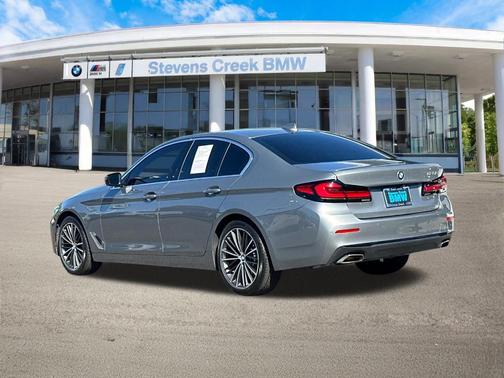 2023 BMW 530 i
