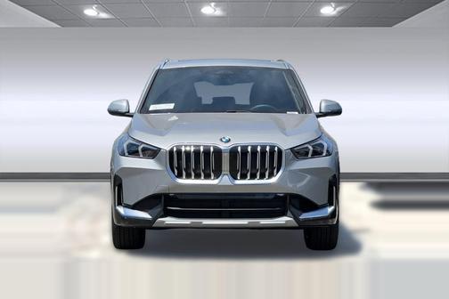 Space Silver Metallic 2025 BMW X1 xDrive28i