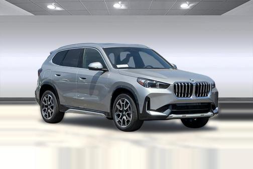 Space Silver Metallic 2025 BMW X1 xDrive28i