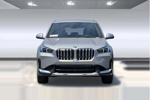 Space Silver Metallic 2025 BMW X1 xDrive28i