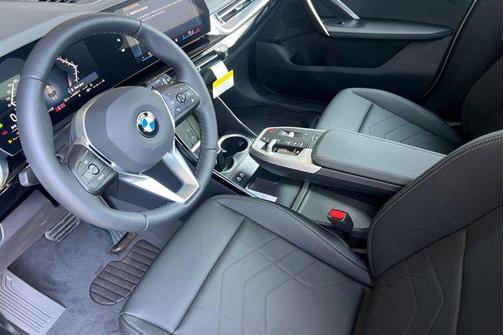 Space Silver Metallic 2025 BMW X1 xDrive28i