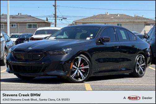 Black Sapphire Metallic 2025 BMW i5 M60