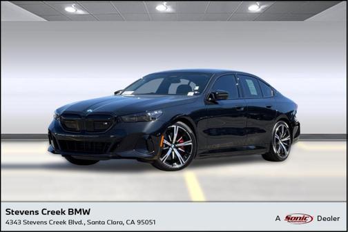 Black Sapphire Metallic 2025 BMW i5 M60