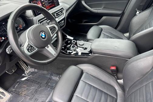 Dark Graphite Metallic 2023 BMW X3 xDrive30i