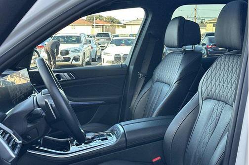 2025 BMW X5 PHEV xDrive50e