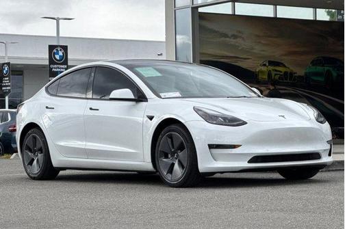 2022 Tesla Model 3 Long Range