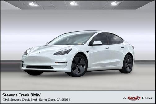 2022 Tesla Model 3 Long Range