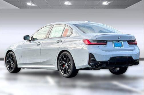 2026 BMW M340 M340i