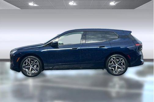 2026 BMW iX xDrive45