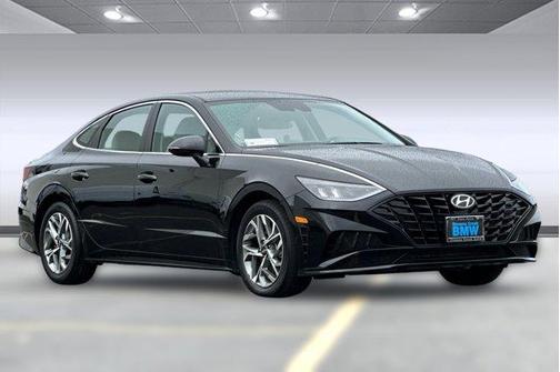 2022 Hyundai SONATA SEL