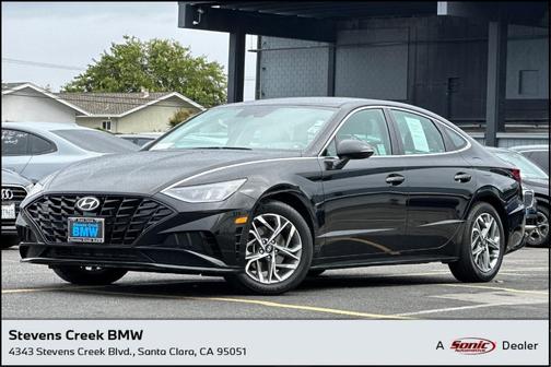 2022 Hyundai SONATA SEL