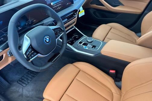 Black Sapphire Metallic 2026 BMW i4 Gran Coupe eDrive40