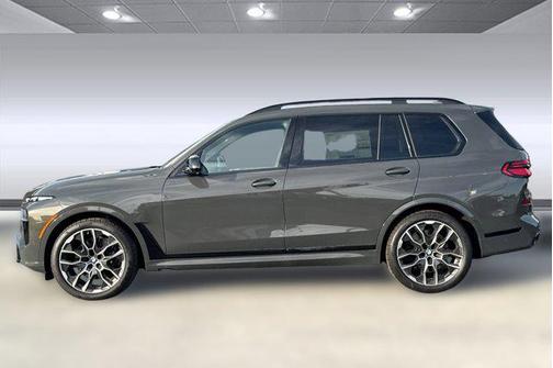 2026 BMW X7 M60i