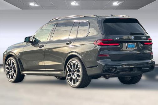 2026 BMW X7 M60i