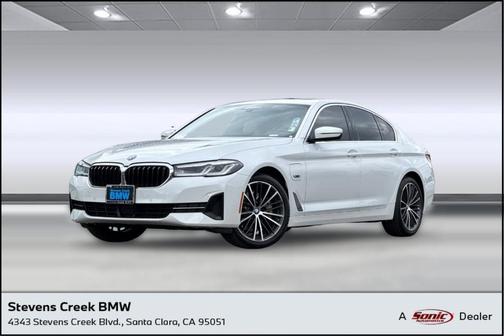 Mineral White Metallic 2023 BMW 530e Base