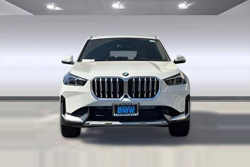 Alpine White 2026 BMW X1 xDrive28i