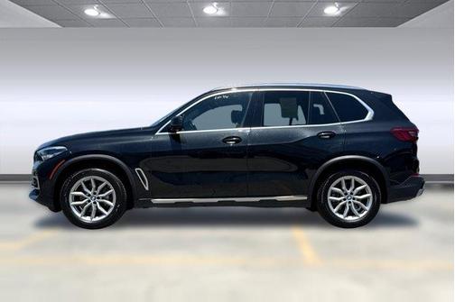 Black Sapphire Metallic 2020 BMW X5 xDrive40i