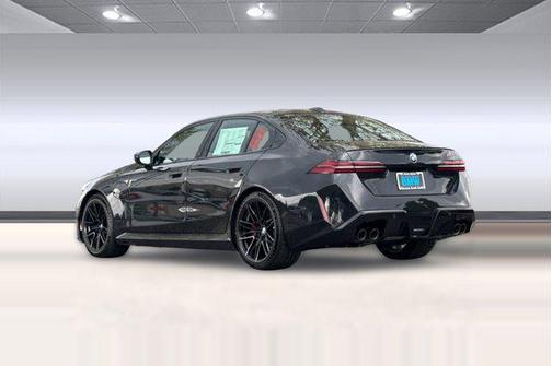 Black Sapphire Metallic 2026 BMW M5 Base