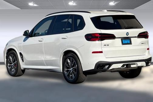 2026 BMW X5 PHEV xDrive50e