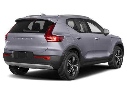 Crystal White Metallic 2023 Volvo XC40 B4 Plus Dark Theme