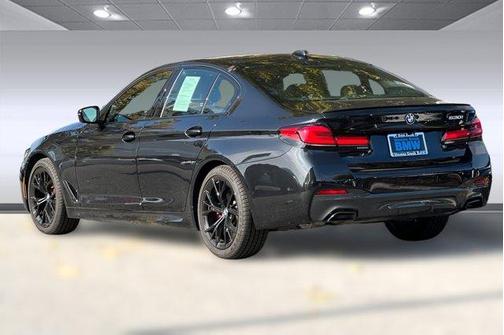 2023 BMW 530 i