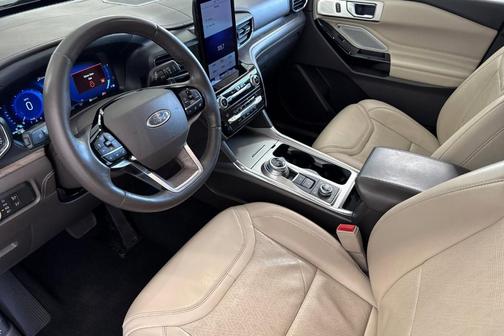 2021 Ford Explorer Platinum