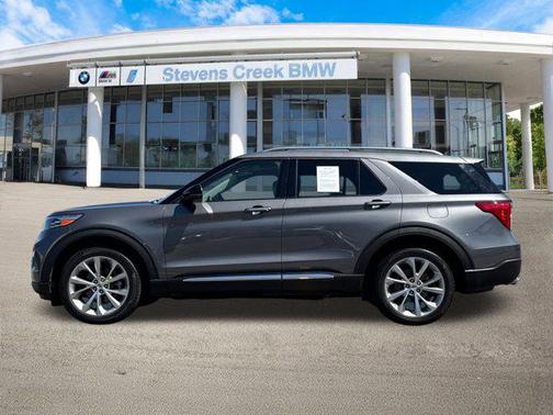 2021 Ford Explorer Platinum