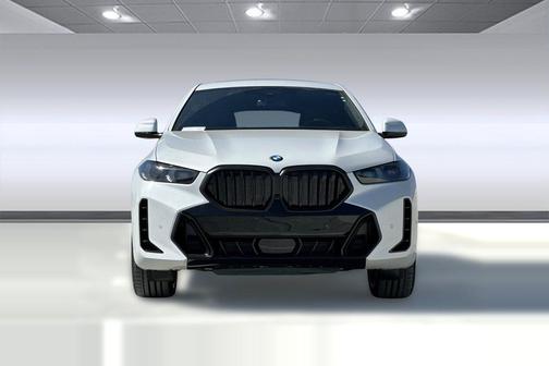Mineral White Metallic 2027 BMW X6 xDrive40i
