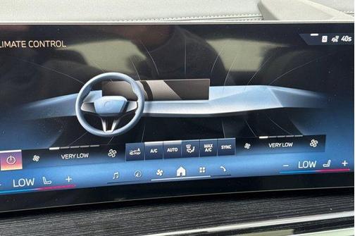 Black Sapphire Metallic 2026 BMW X6 xDrive40i