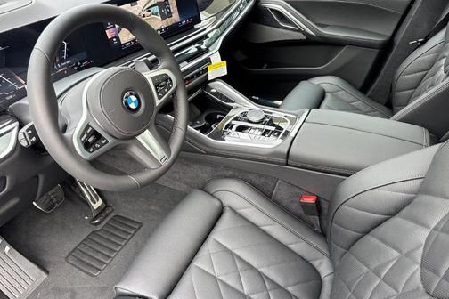 Black Sapphire Metallic 2026 BMW X6 xDrive40i