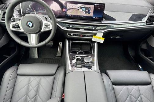 Black Sapphire Metallic 2026 BMW X6 xDrive40i