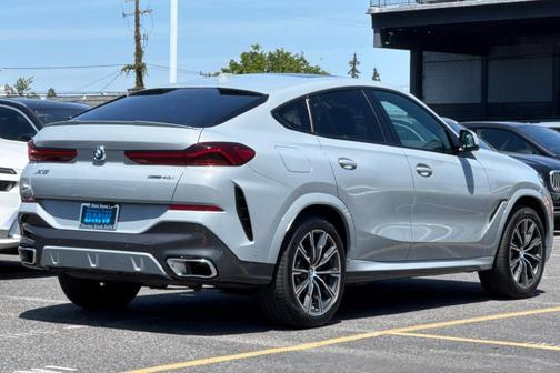 Brooklyn Grey Metallic 2024 BMW X6 xDrive40i