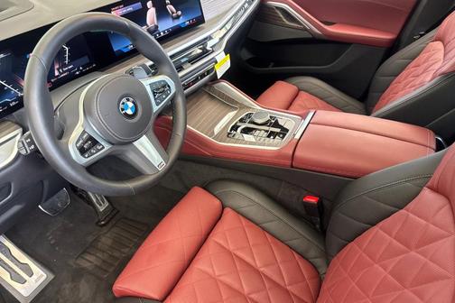 Brooklyn Grey Metallic 2024 BMW X6 xDrive40i