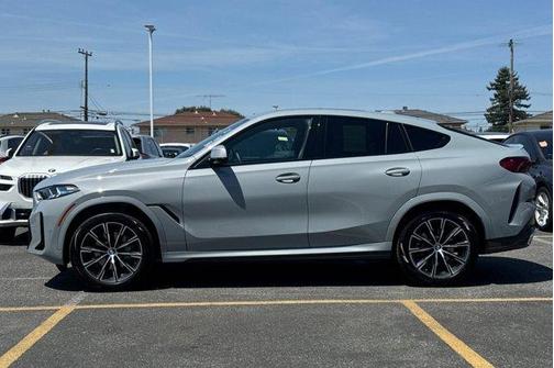 Brooklyn Grey Metallic 2024 BMW X6 xDrive40i