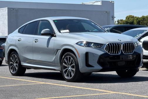 Brooklyn Grey Metallic 2024 BMW X6 xDrive40i