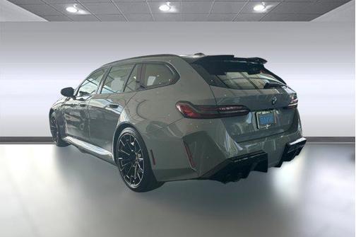 Brooklyn Grey Metallic 2026 BMW M5 Base
