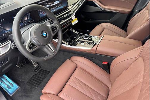 Carbon Black Metallic 2026 BMW X5 M60i