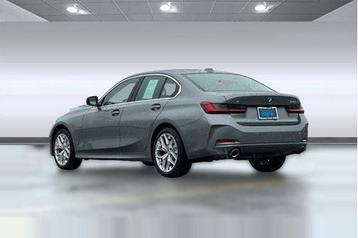 2025 BMW 330 i xDrive