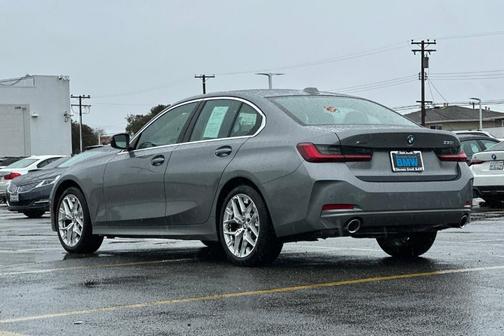 Skyscraper Grey Metallic 2025 BMW 330 i xDrive