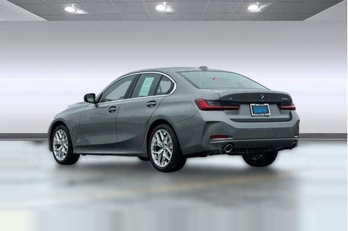 2025 BMW 330 i xDrive