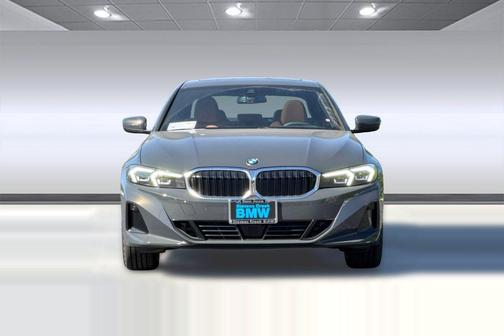 Dravit Grey Metallic 2026 BMW 330 330i
